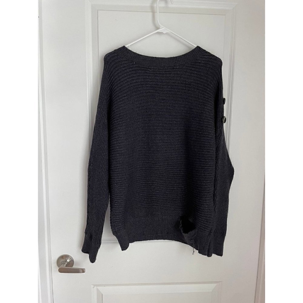 Sweater - Picture 2 of 3